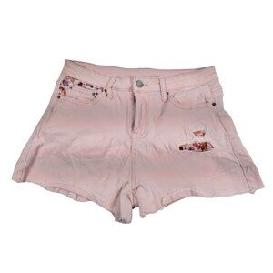 Time & Tru Womens Size 6 Pink Floral Patch High Rise Frayed Hem Denim Shorts